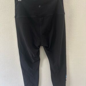 Peloton Women’s Leggings with Colorful Logo Size Medium